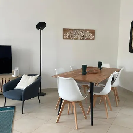 For 6 With Terrace 100 M From The Sea * Saint-Raphaël